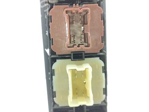 Left front window switch RENAULT CAPTUR I (J5_, H5_) | BP29914792I27