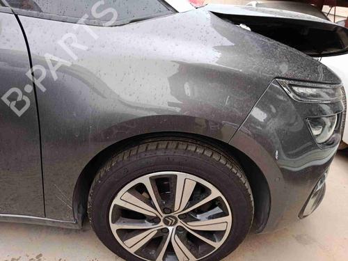 right-front-fenders-citroen-c4-grand-picasso-ii-da_-de_-2013-39025891 main image