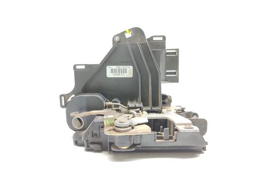 Used Front right lock VW TRANSPORTER T5 Van (7HA, 7HH, 7EA, 7EH) 2.5 TDI (130 hp) 16817376