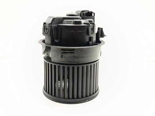 Used Heater blower motor Heater blower motor PEUGEOT 208 I (CA_, CC_) 1.6 BlueHDi 100 (100 hp) 33703845 33703845