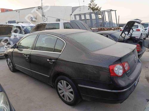 Right taillight VW PASSAT B6 (3C2) 2.0 TDI | BP39164728C35  - Image 10