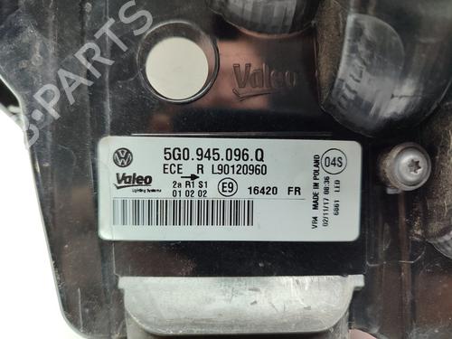 Right taillight VW GOLF VII (5G1, BQ1, BE1, BE2) 1.6 TDI | BP16515481C35 