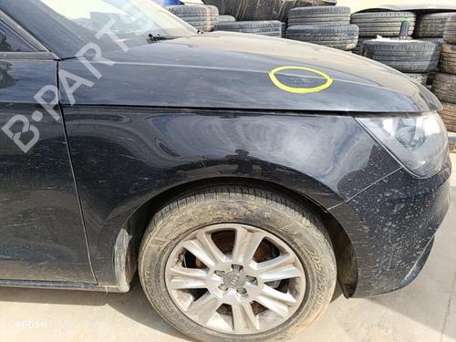 Używane Błotnik przedni prawy AUDI A1 Sportback (8XA, 8XF) 1.2 TFSI (86 hp) 25493372