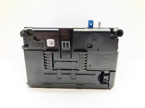 electronic-module-dacia-sandero-iii-2021-32385103 main image