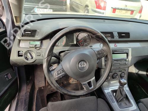 Vindusheismekanisme venstre foran VW PASSAT B6 (3C2) 2.0 TDI | BP21568909C22 