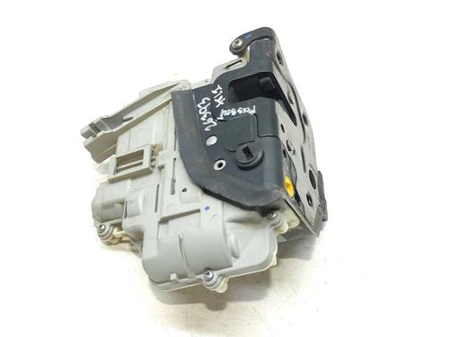 Rear left lock VW PASSAT B7 (362) 2.0 TDI | BP27185259C100