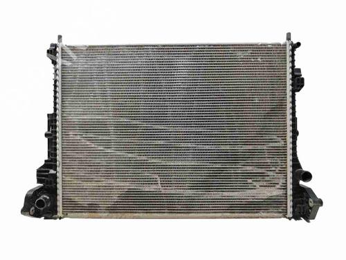Used Water radiator Water radiator 37230792 37230792