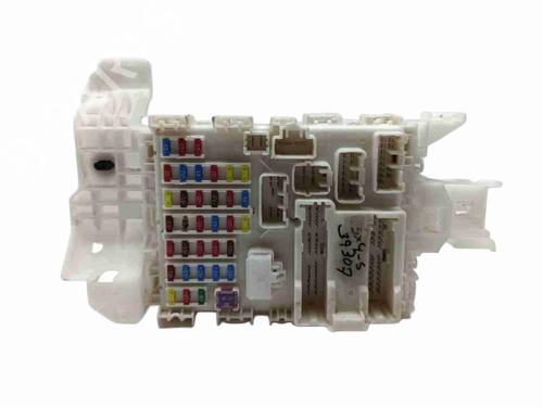 Used Fuse box Fuse box SUZUKI SX4 S-Cross (JY) 1.0 (AKK 310) (111 hp) 40098366 40098366