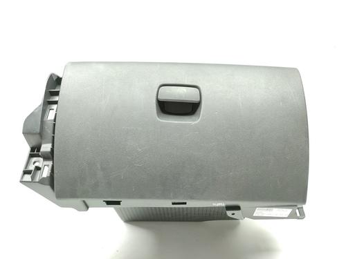 Used Glove box RENAULT TRAFIC III Van (FG_) [2014-2025]  22302190