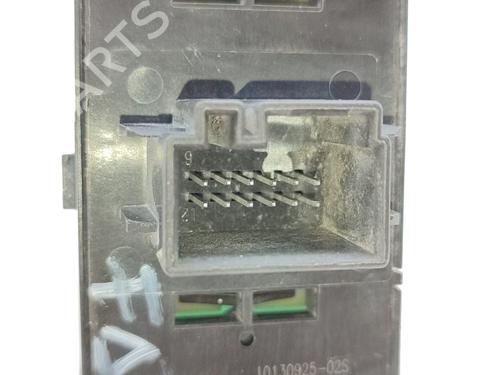 Left front window switch SKODA FABIA III (NJ3) | BP30089552I27