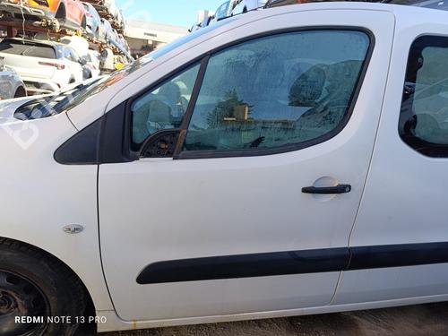 Used Left front door CITROËN BERLINGO MULTISPACE (B9) 1.6 HDi 75 16V (75 hp) 23410633