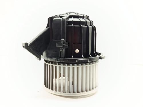 heater-blower-motor-audi-q5-8rb-2008-2009-2010-2011-2012-2013-2014-2015-2016-2017-2018-2019-33703848 main image