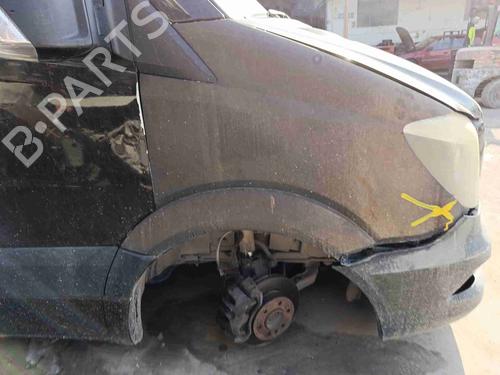 Used Right front fenders Right front fenders 37991720 37991720
