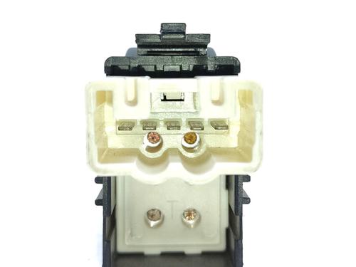 Right front window switch TOYOTA YARIS (_P1_) 1.3 (SCP12_, SCP13_, SCP12R, SCP13R) | BP29994063I26