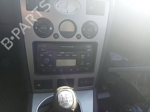 Left headlight FORD MONDEO III Saloon (B4Y) | BP19075847C28