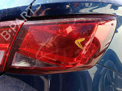 right-taillight-seat-leon-st-5f8-2012-2013-2014-2015-2016-2017-2018-2019-2020-36049914 main image