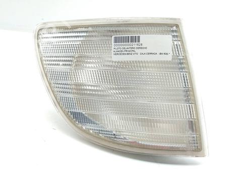Used Right front indicator MERCEDES-BENZ VITO Van (W638) [1997-2003]  16518204