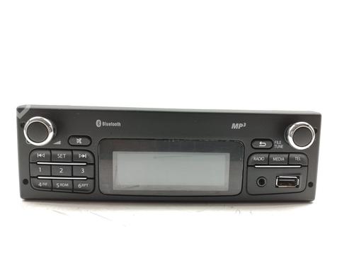 Used Radio RENAULT KANGOO / GRAND KANGOO II (KW0/1_) [2008-2025]  29923917