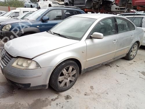 Engine control unit (ECU) VW PASSAT B5.5 (3B3)  | BP18674559M57 