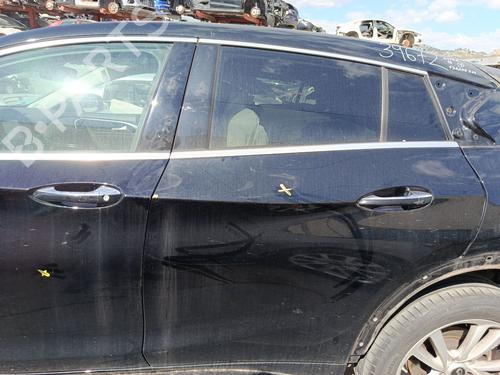 Used Left rear door Left rear door INFINITI Q30 1.5 D (109 hp) 33198748 33198748