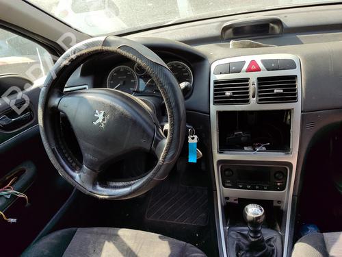 Left mirror PEUGEOT 307 Break (3E) 2.0 | BP19652193C26 