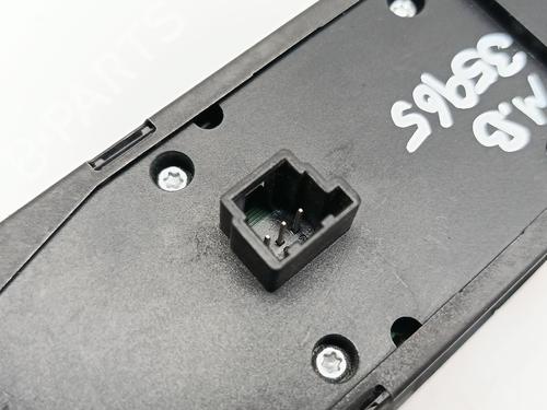Left front window switch MERCEDES-BENZ A-CLASS (W176) A 200 CDI / d (176.008) | BP32385087I27