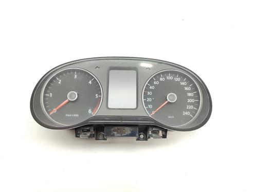 Used Instrument cluster VW AMAROK (2HA, 2HB, S1B, S6B, S7A, S7B) 2.0 TDI (122 hp) 18643619