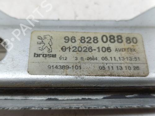Front right window mechanism PEUGEOT 5008 (0U_, 0E_) 1.6 HDi | BP28693717C23 