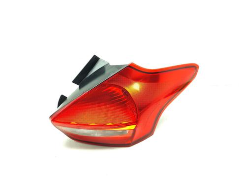 right-taillight-ford-focus-iii-2010-2011-2012-2013-2014-2015-2016-2017-2018-2019-2020-33321528 main image