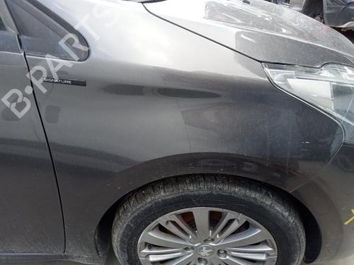 Used Right front fenders PEUGEOT 208 I (CA_, CC_) [2012-2021]  29532975
