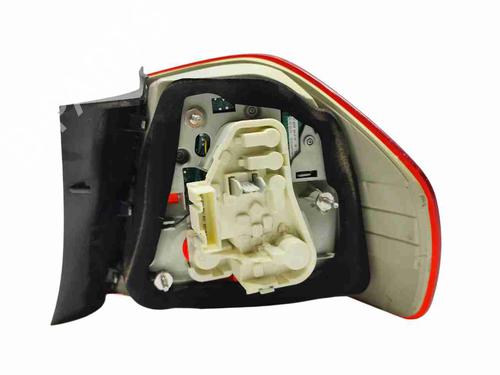Left taillight BMW 3 (E90) 320 d | BP38984740C34 - Image 3