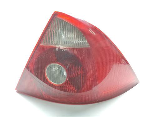 Used Right taillight FORD MONDEO III (B5Y) 2.0 16V TDDi / TDCi (115 hp) 22295217