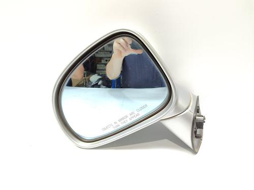 Used Left mirror SSANGYONG RODIUS I [2005-2025]  19041539