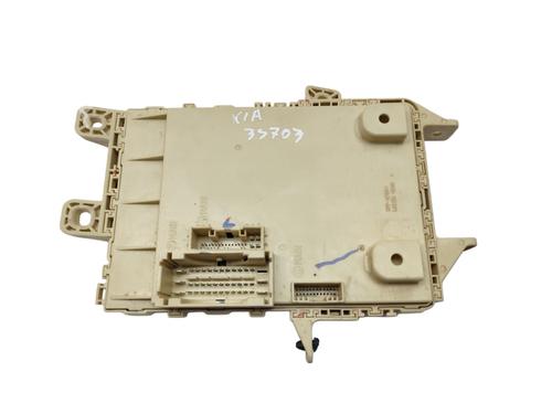 Fuse box KIA CARENS IV 1.6 GDi | BP33930853E1  - Image 8