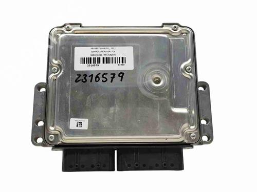 Used Engine control unit (ECU) Engine control unit (ECU) PEUGEOT 5008 (0U_, 0E_) 1.6 BlueHDi 120 (120 hp) 39591584 39591584