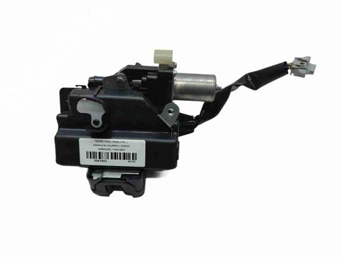 tailgate-lock-toyota-yaris-cross-mxp_-2020-40599544 main image