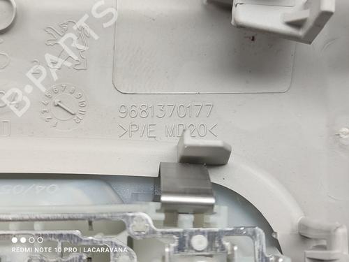 Interior roof light PEUGEOT 5008 (0U_, 0E_) | BP21827619I8