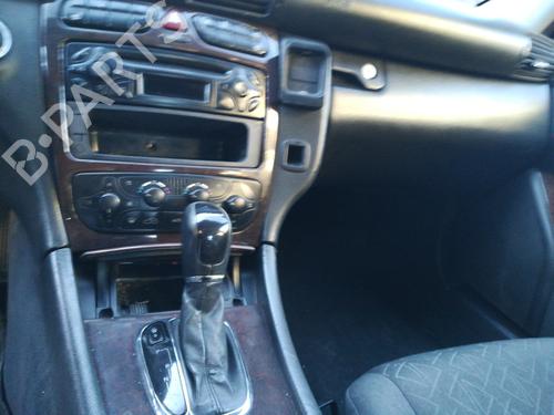 Fuse box MERCEDES-BENZ C-CLASS (W203) C 270 CDI (203.016) | BP25793378E1 
