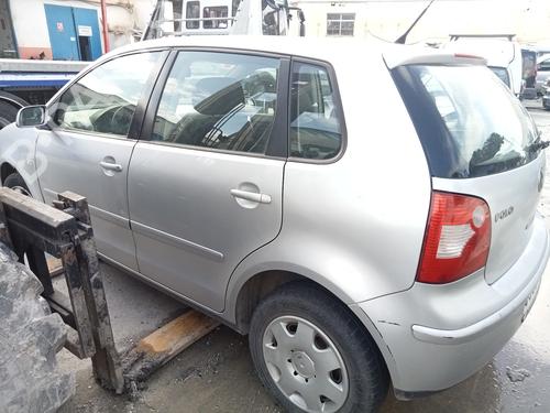 Headlight switch VW POLO IV (9N_, 9A_) 1.2 12V | BP30089554I24