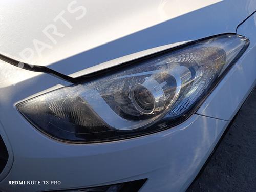 Used Left headlight HYUNDAI i30 Estate (GD) [2012-2025]  29720856