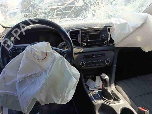 Left front window switch KIA SPORTAGE IV (QL, QLE) 1.7 CRDi | BP40595167I27 - Image 12