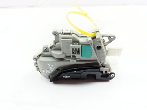 front-left-lock-audi-q5-8rb-2008-2009-2010-2011-2012-2013-2014-2015-2016-2017-2018-2019-33202844 main image