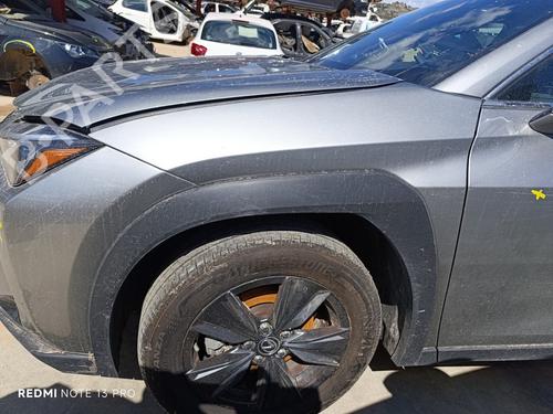Used Left front fenders LEXUS UX (_AA1_, _AH1_, _MA1_) 250h (MZAH10) (184 hp) 24645986