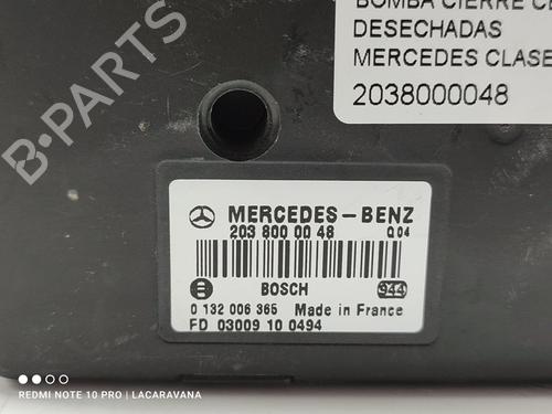 Compressor do fecho central MERCEDES-BENZ E-CLASS (W211) E 320 CDI (211.026) | BP22422910M86 