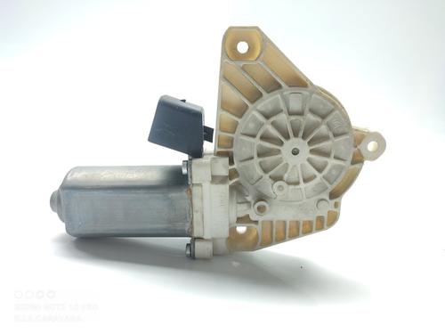 Used Right rear window motor MERCEDES-BENZ E-CLASS Coupe (C207) E 350 CDI (207.322) (231 hp) 16558393
