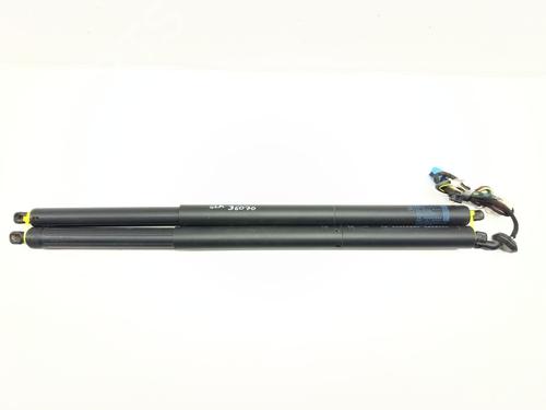 tailgate-lift-support-mercedes-benz-gla-class-x156-2013-2014-2015-2016-2017-2018-2019-2020-2021-2022-32859091 main image