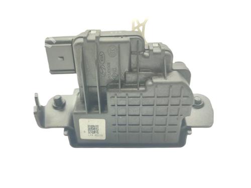 Tailgate lock KIA SORENTO III (UM)  | BP18487784C101 