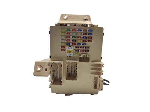 Used Fuse box HYUNDAI i40 I CW (VF) 1.7 CRDi (141 hp) 30498086