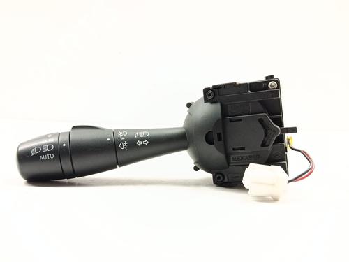 Used Headlight switch RENAULT CLIO IV Grandtour (KH_) [2012-2021]  31625794