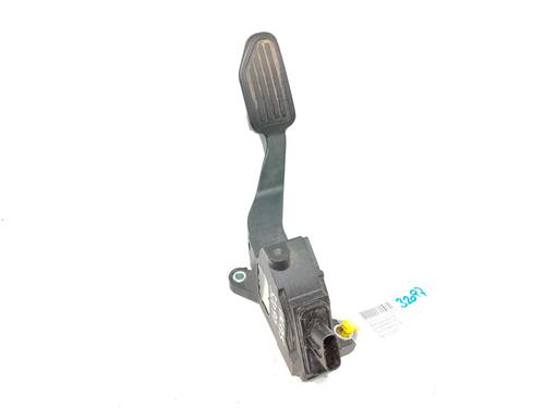 Pédale TOYOTA YARIS (_P13_) 1.4 D (NLP130_, NLP130) (90 hp) 16517217
